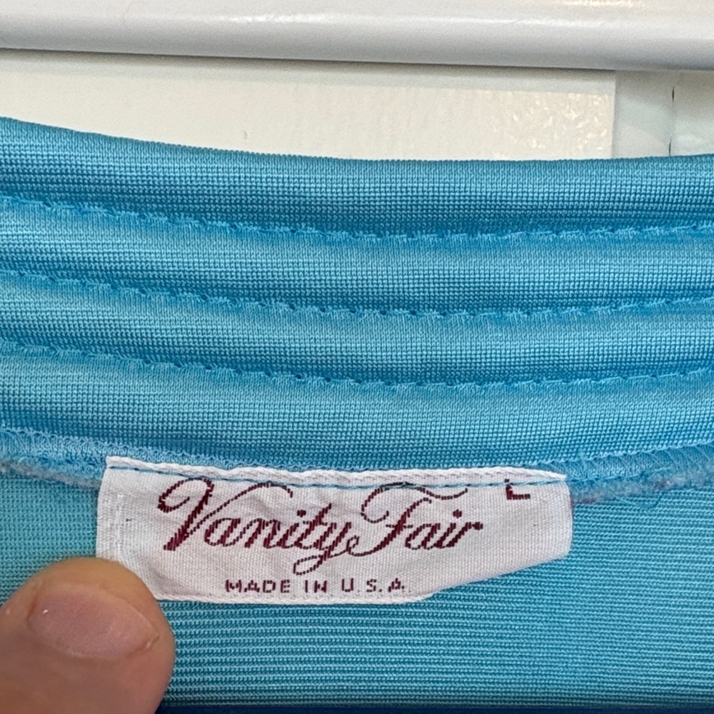 Vintage Vanity Fair Satin Robe Deep‎ Blue and Silky - Picture 2 of 8